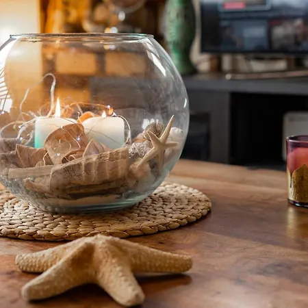 Lägenhet Colonial View