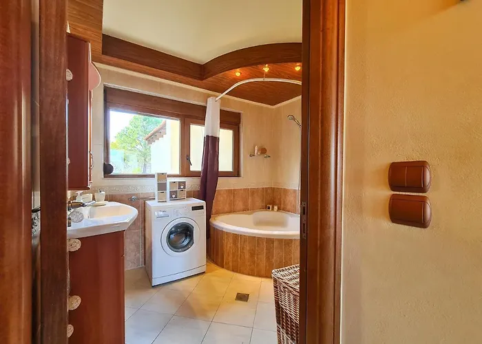 Colonial View Lägenhet