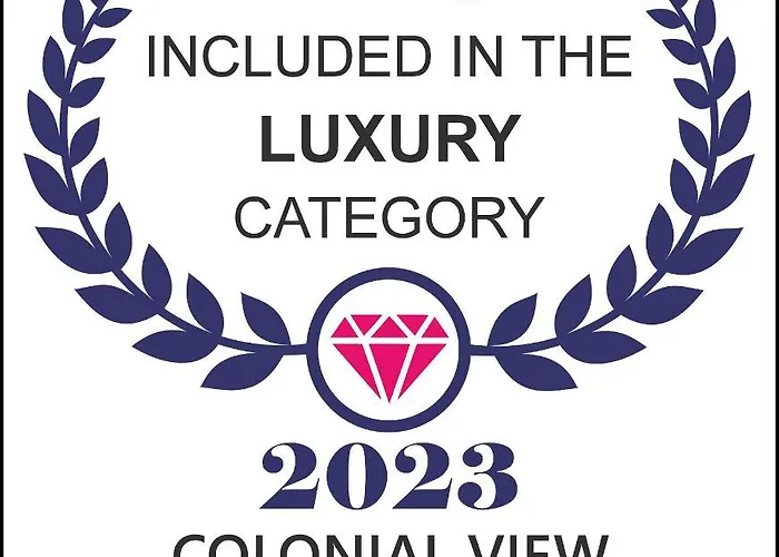 Colonial View *